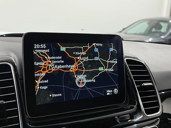 Mercedes-Benz GLE350 d 10 of 30