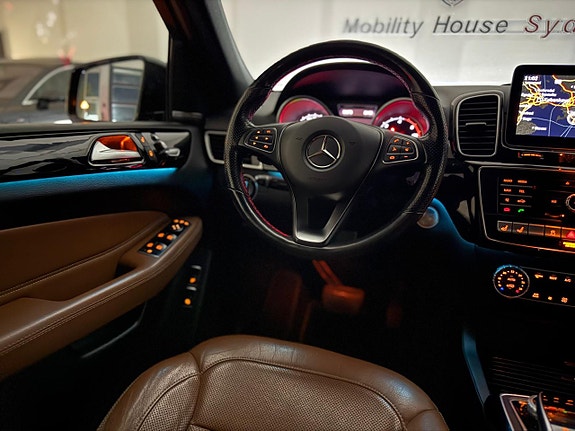 Mercedes-Benz GLE350 d 25 of 30