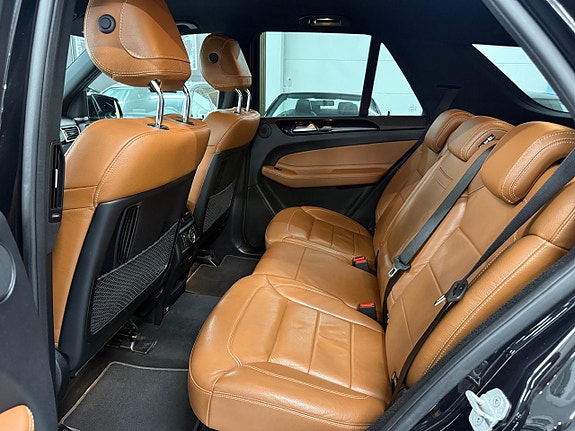 Mercedes-Benz GLE350 d 28 of 30
