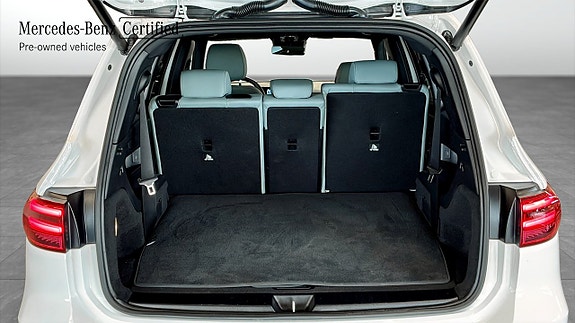 Mercedes-Benz EQB300 10 of 18