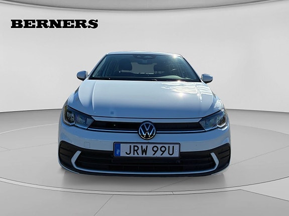 Volkswagen Polo 8 of 15