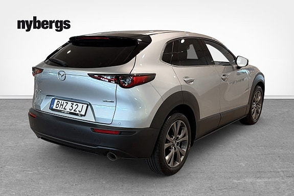 Mazda CX-30 4 of 19