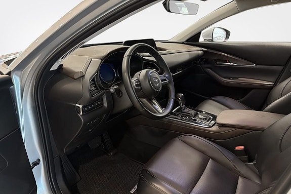 Mazda CX-30 6 of 19