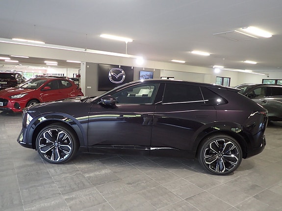 Mazda CX-6e 6 of 25