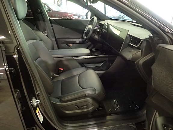 Mazda CX-6e 24 of 25