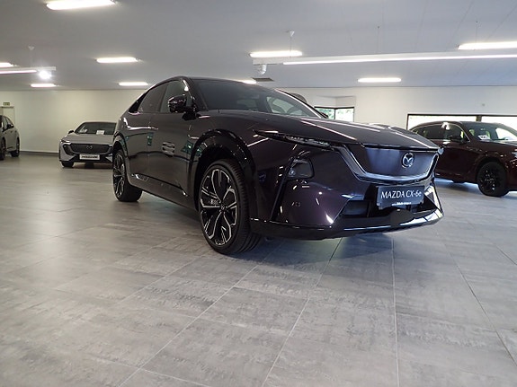 Mazda CX-6e 18 of 25