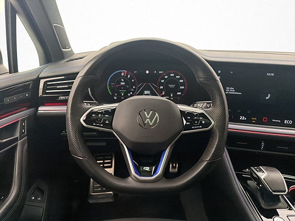 Volkswagen Touareg 15 of 30