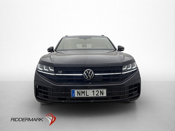 Volkswagen Touareg 2 of 30