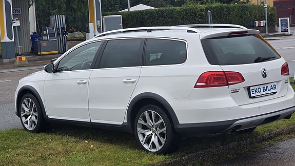 Volkswagen Passat Alltrack 6 of 21