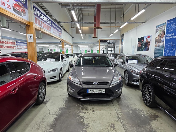 Ford Mondeo 3 of 15