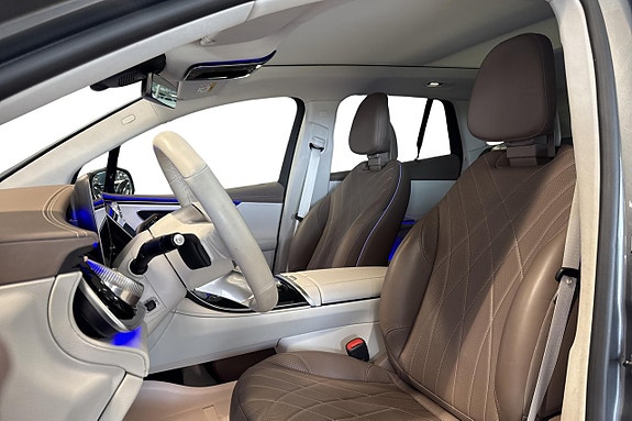 Mercedes-Benz EQE500 SUV 9 of 30