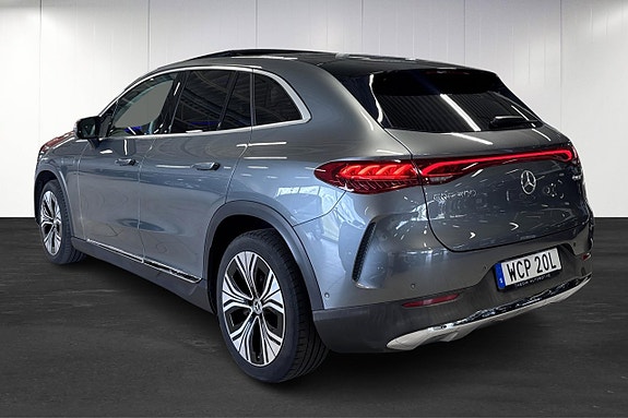 Mercedes-Benz EQE500 SUV 3 of 30