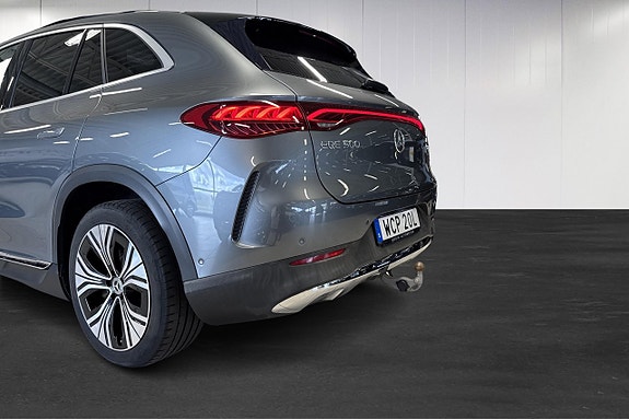 Mercedes-Benz EQE500 SUV 23 of 30