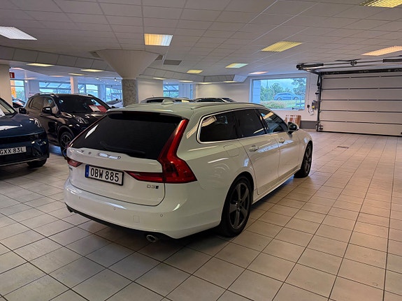 Volvo V90 5 of 19