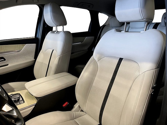 Mazda CX-60 5 of 29
