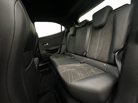 Opel Mokka-e 28 of 30