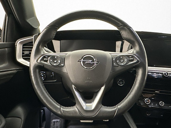 Opel Mokka-e 13 of 30