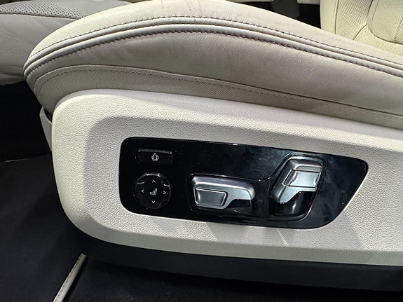 BMW X5 20 of 30