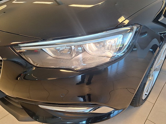 Opel Insignia 12 of 14