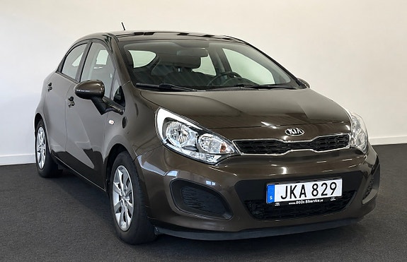 Kia Rio 3 of 10