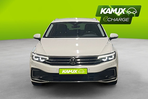Volkswagen Passat 6 of 23