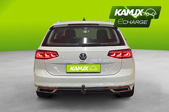 Volkswagen Passat 5 of 23