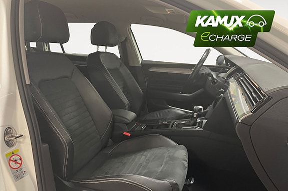 Volkswagen Passat 14 of 23