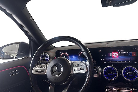 Mercedes-Benz EQB300 8 of 11