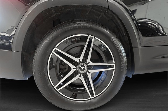 Mercedes-Benz EQB300 5 of 11