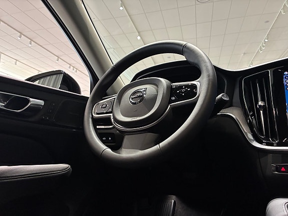 Volvo V60 17 of 19