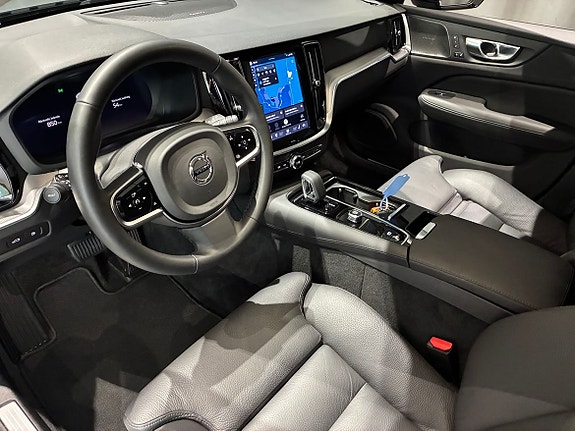 Volvo V60 9 of 19