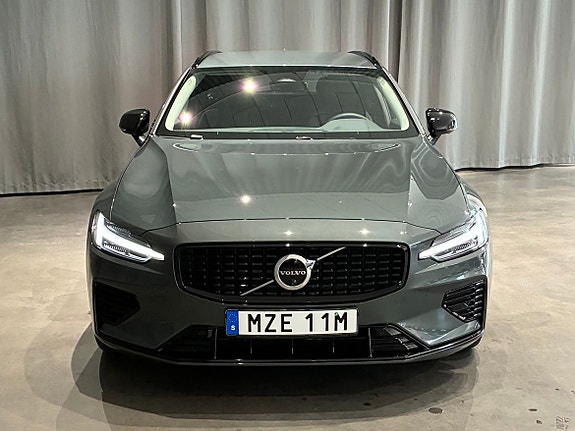 Volvo V60 3 of 19