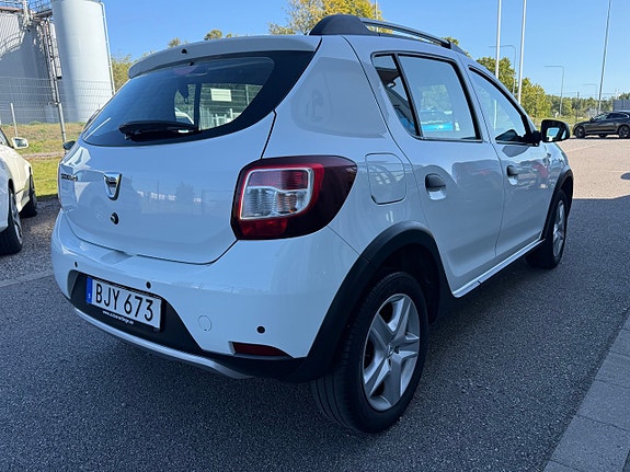 Dacia Sandero Stepway 10 of 20