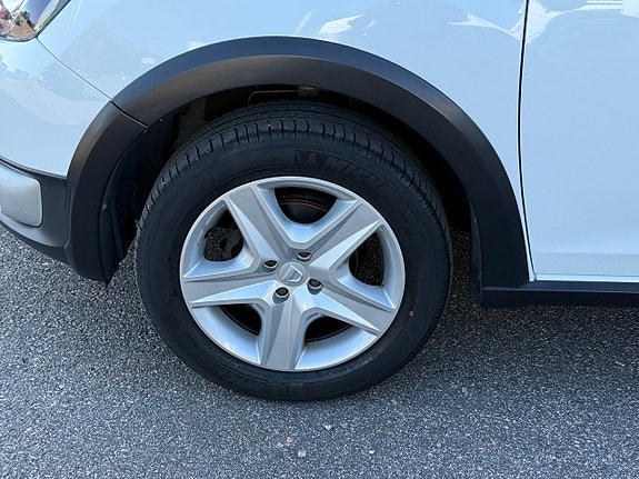 Dacia Sandero Stepway 6 of 20