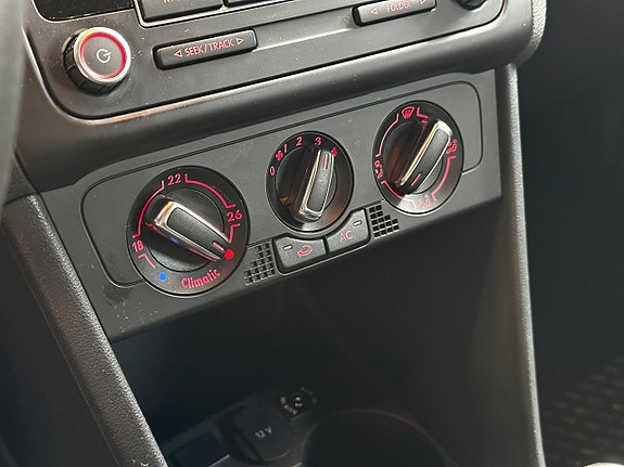 Volkswagen Polo 15 of 18