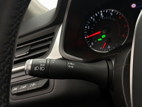 Renault Captur 11 of 30