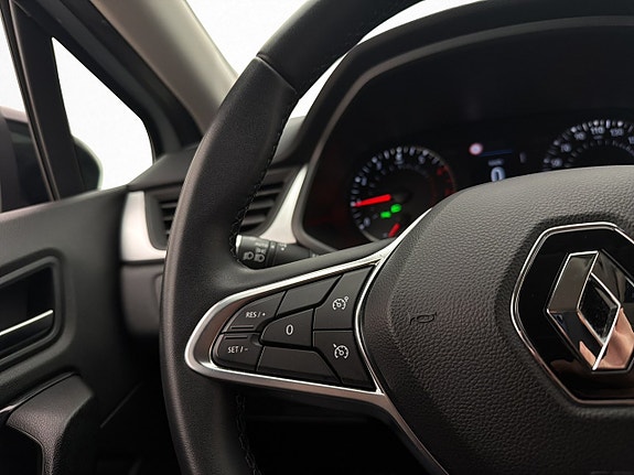 Renault Captur 12 of 30