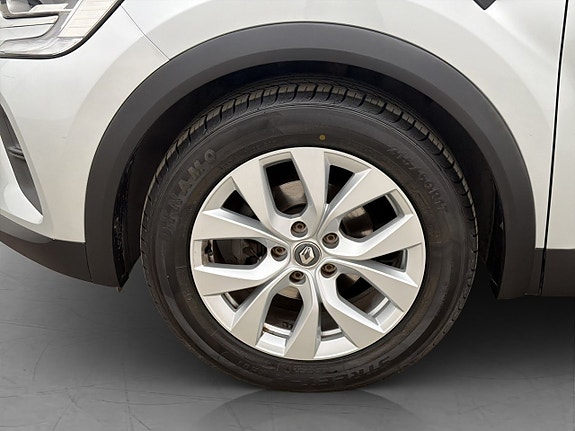 Renault Captur 27 of 30