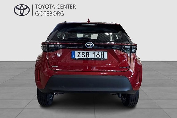 Toyota Yaris Cross 6 of 12