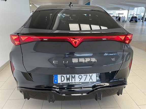Cupra Tavascan 9 of 22