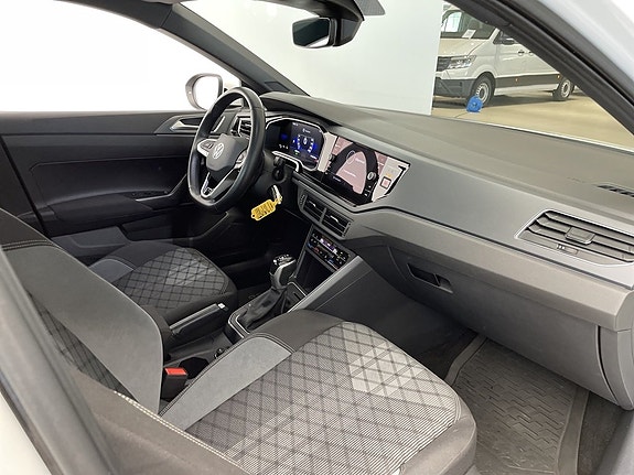 Volkswagen Taigo 11 of 21