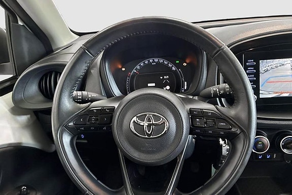 Toyota Aygo X 11 of 12
