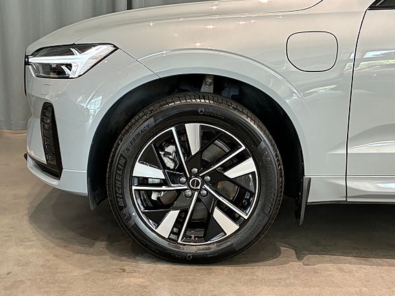 Volvo XC60 7 of 19