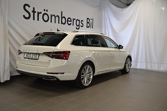 Skoda Superb 4 of 24