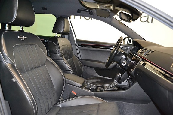 Skoda Superb 18 of 24