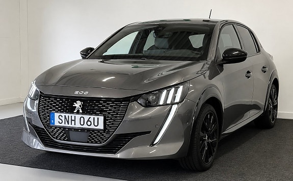 Peugeot 208 2 of 14