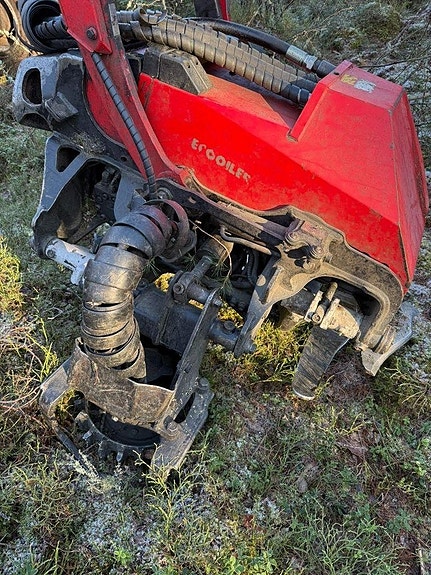 Komatsu 951 5 of 6