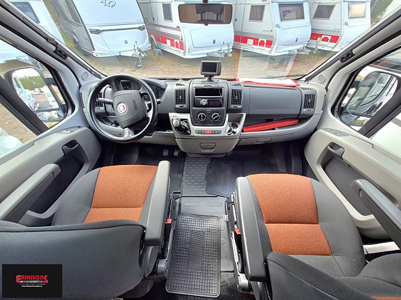 Knaus Camper Van "Liten plåtis 5meter" 6 of 10