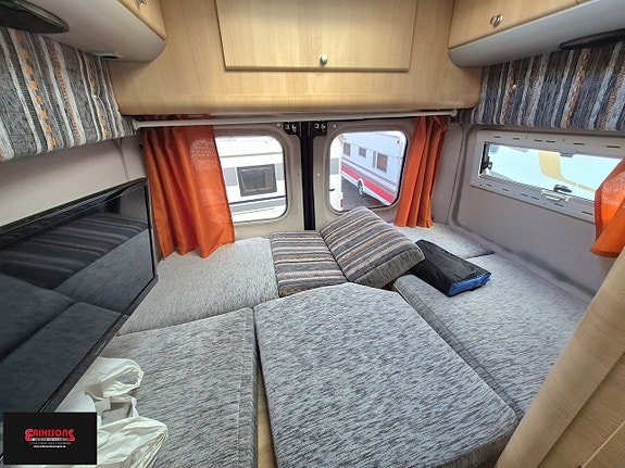 Knaus Camper Van "Liten plåtis 5meter" 3 of 10
