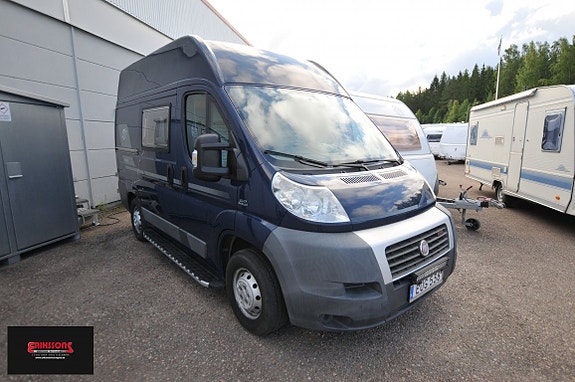 Knaus Camper Van "Liten plåtis 5meter" 9 of 10